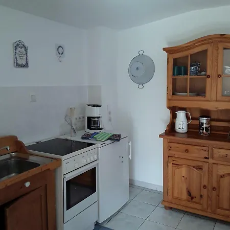 Luys Gastehaus Apartamento *